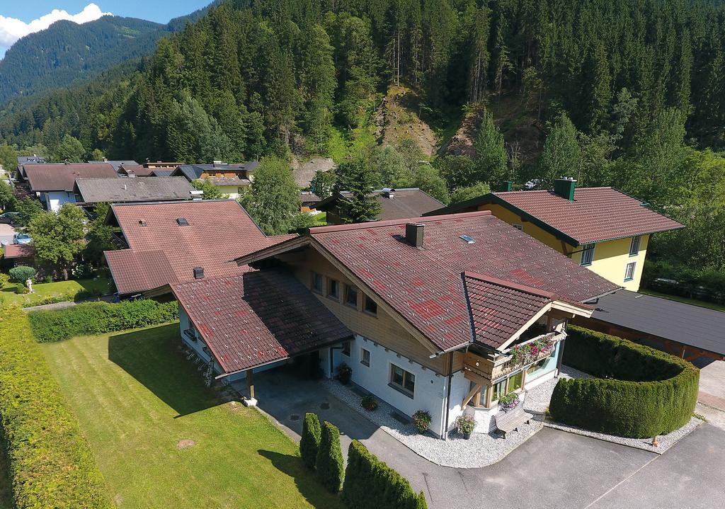 Landhaus Schattbergblick Hotel Viehhofen Exterior photo